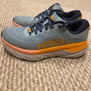 Hoka One One Bondi 7. Size 7